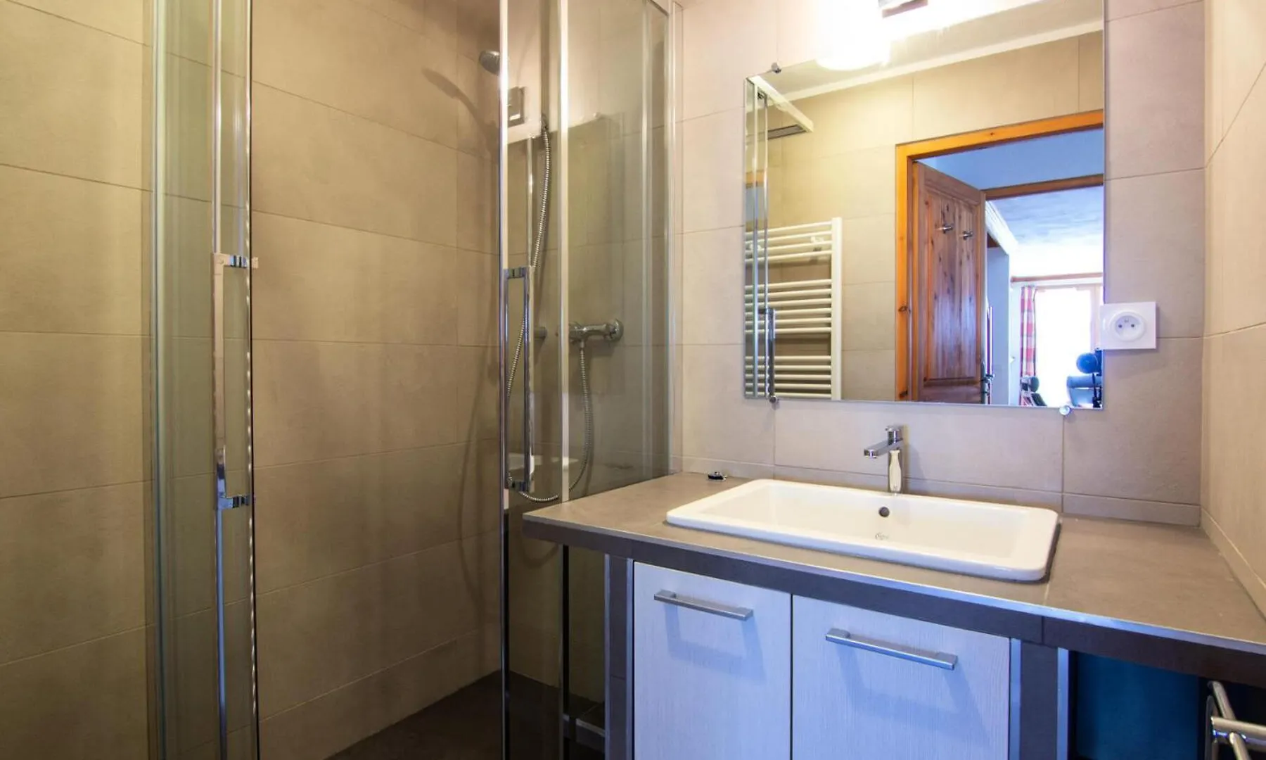 Chalet La Lizum - Spacieux 5 Pieces Pour 8 Personnes, Quartier Du Slalom Mae-8174 Val Thorens